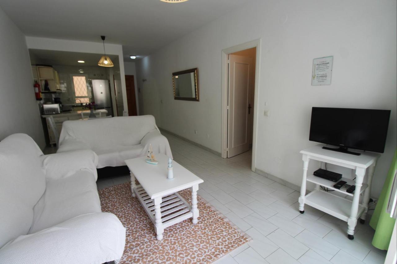 Carihuela Beach Apartment, 2Nd Line Torremolinos Dış mekan fotoğraf