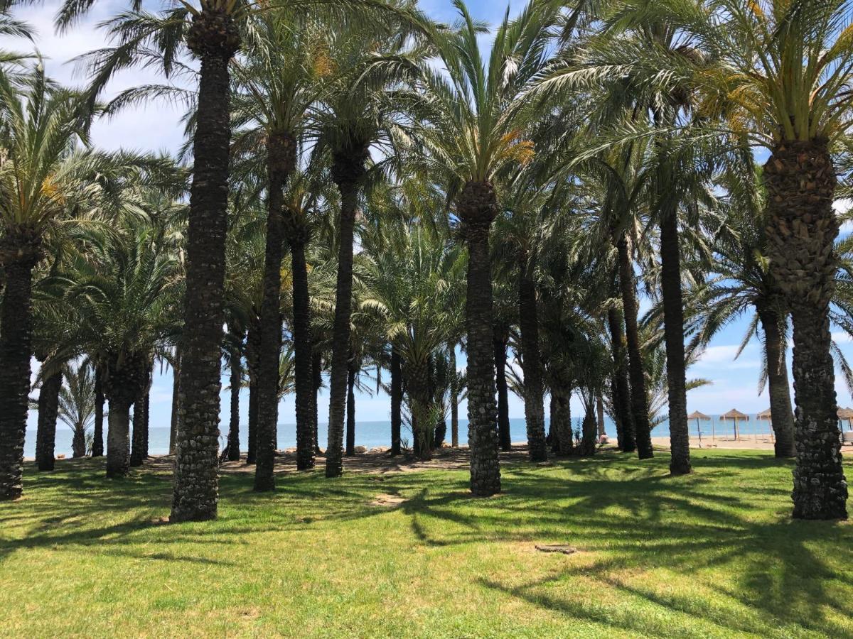 Carihuela Beach Apartment, 2Nd Line Torremolinos Dış mekan fotoğraf